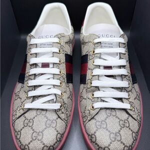 Gucci Men's Beige GG Sneakers with Red and Blue Stripes